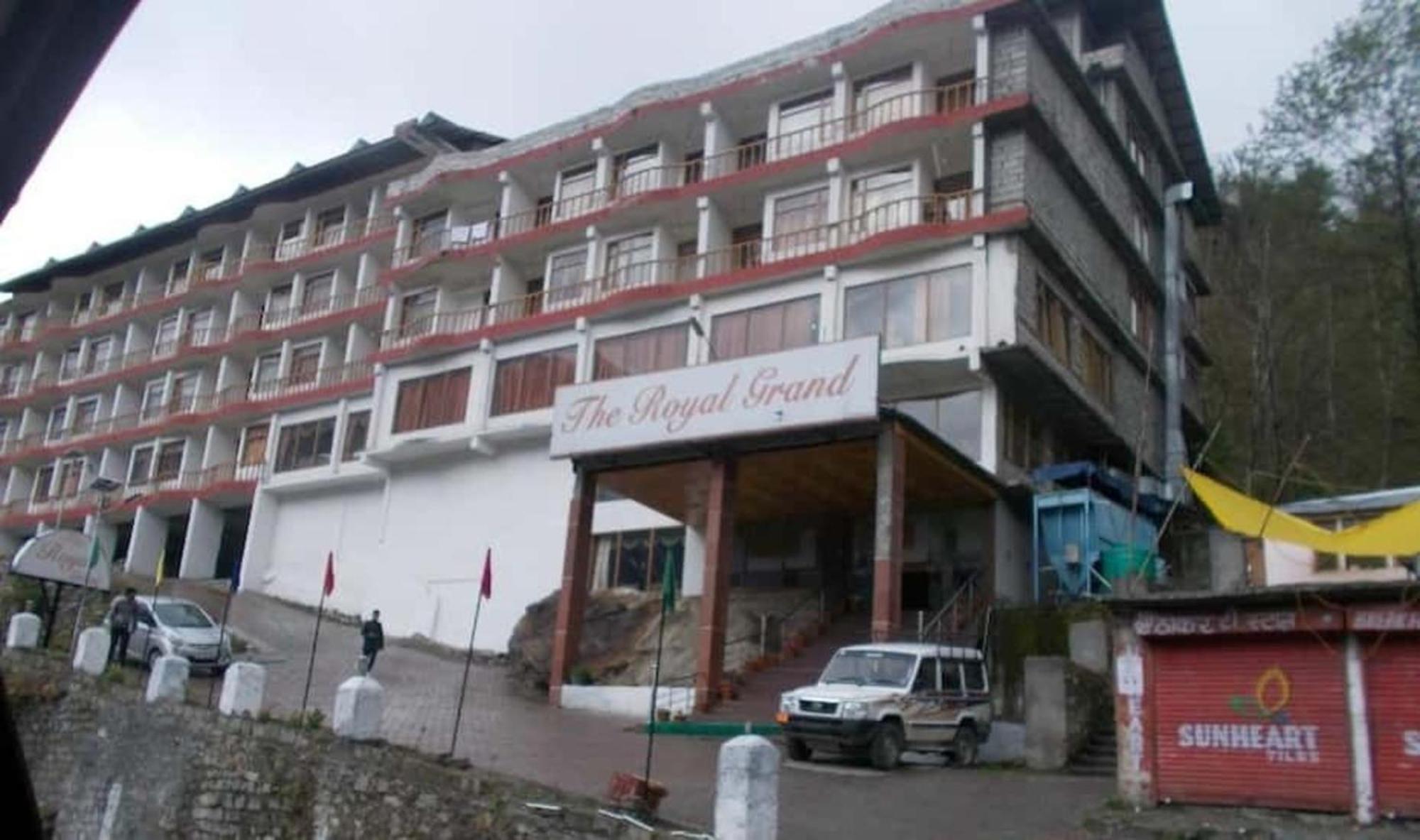 Jagatsukh The Royal Grand, Manali酒店 外观 照片